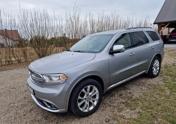 Dodge Durango cena 129800 przebieg: 111500, rok produkcji 2017 z Lubartów małe 562